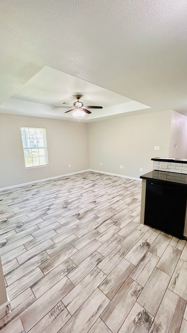 Building Photo - 4504 Bob Hall Rd