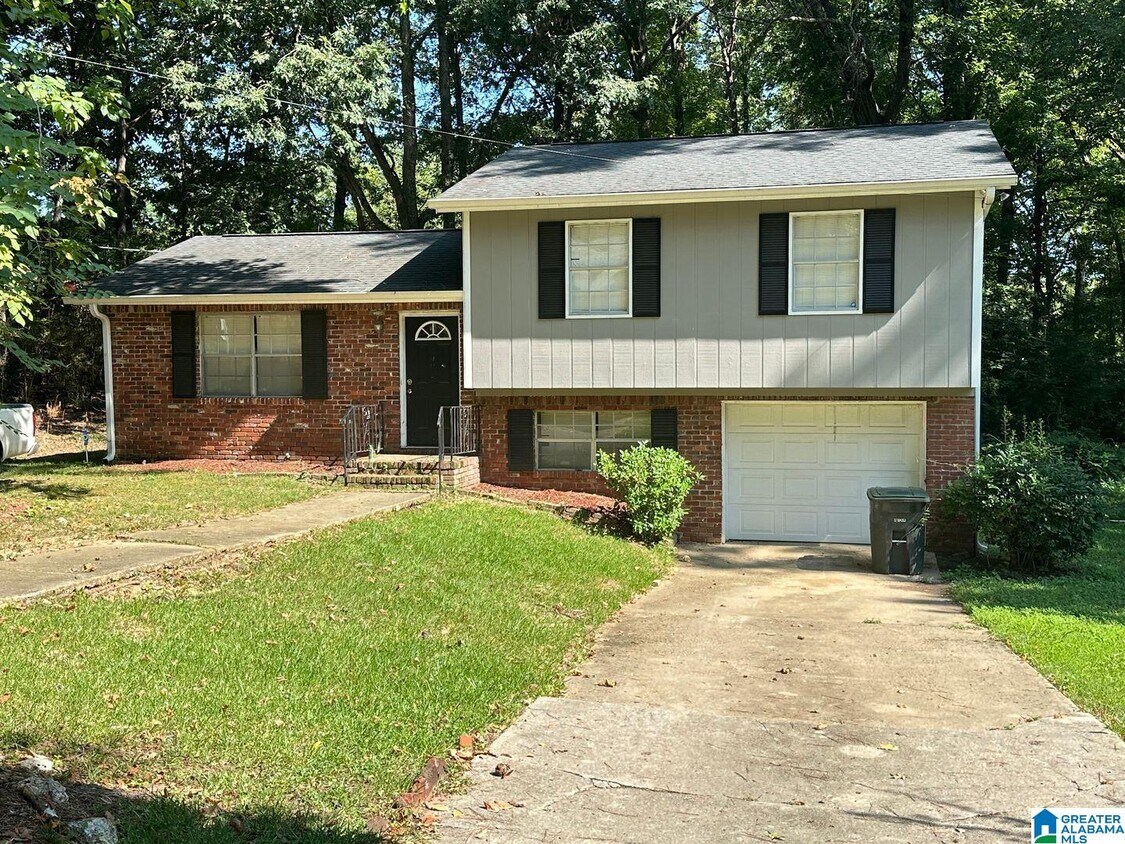 Foto principal - 1608 Azalea Dr