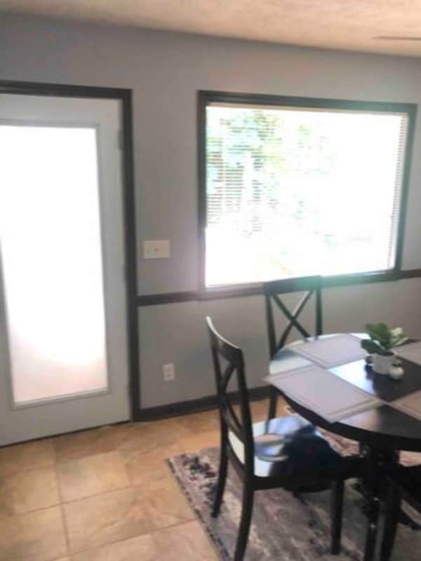 Building Photo - 3860 Pontevedra Pl