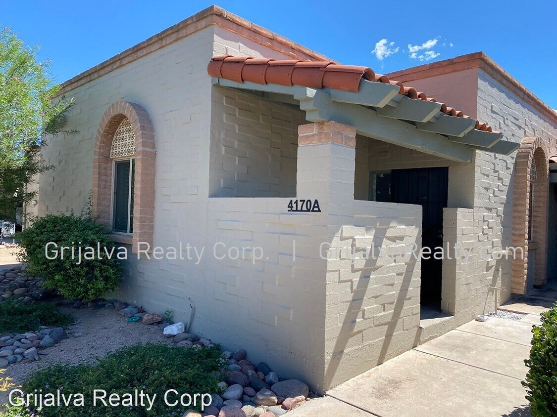 Primary Photo - 1 br, 1 bath House - 4170 E La Cienega Dr ...