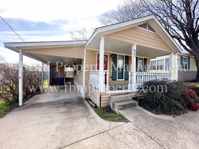 Building Photo - 603 Atchley - Cozy 1 Bedroom, 1 Bathroom H...