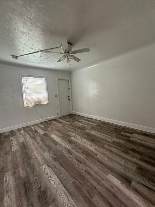 Photo - 17 Detroit St Apartment