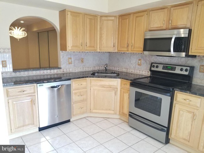 Foto del edificio - 5022 Main St