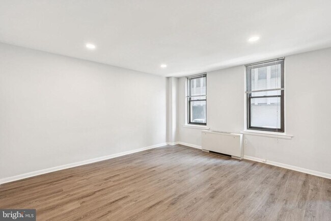 Foto del edificio - 135 S 19th St