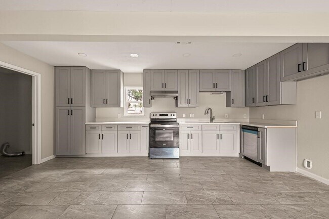 Foto del edificio - 1618 Palmwood Dr