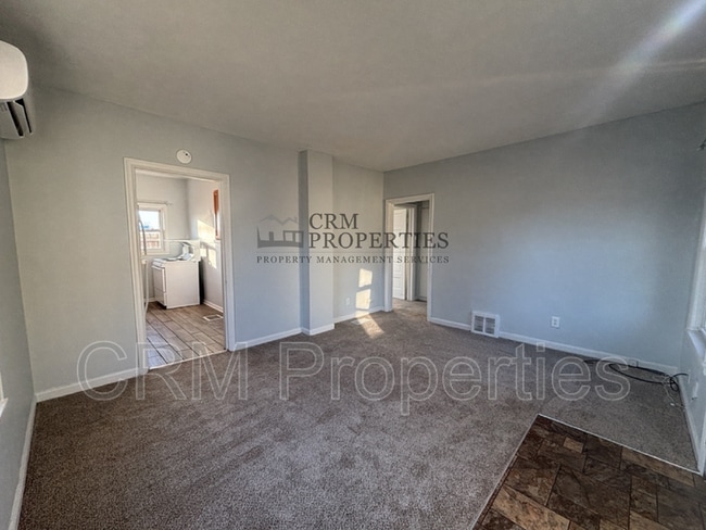 Building Photo - 510 E Morgan St