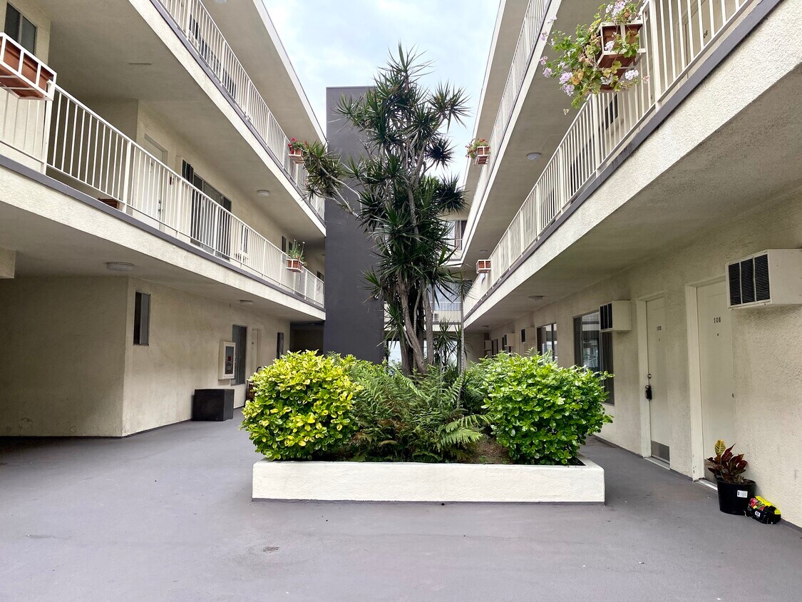 Foto principal - Bronson Towers