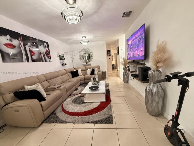Foto del edificio - 23988 SW 114th Ct