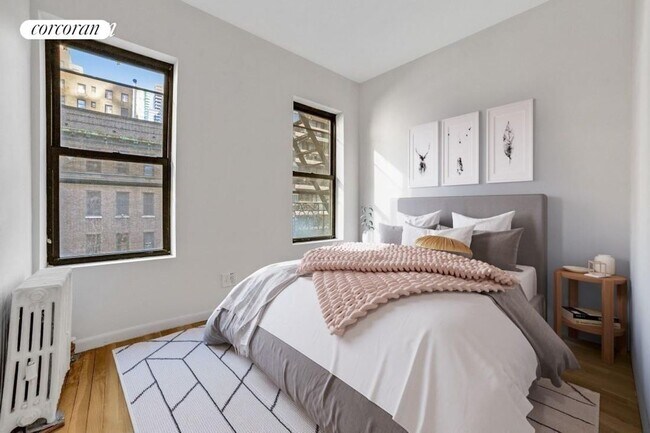 Building Photo - 234 E 50th St