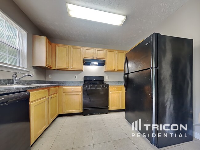 Building Photo - 850 Melrose Park Place Lawrenceville GA
