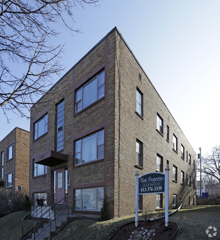Foto del edificio - 642 Snelling Ave S
