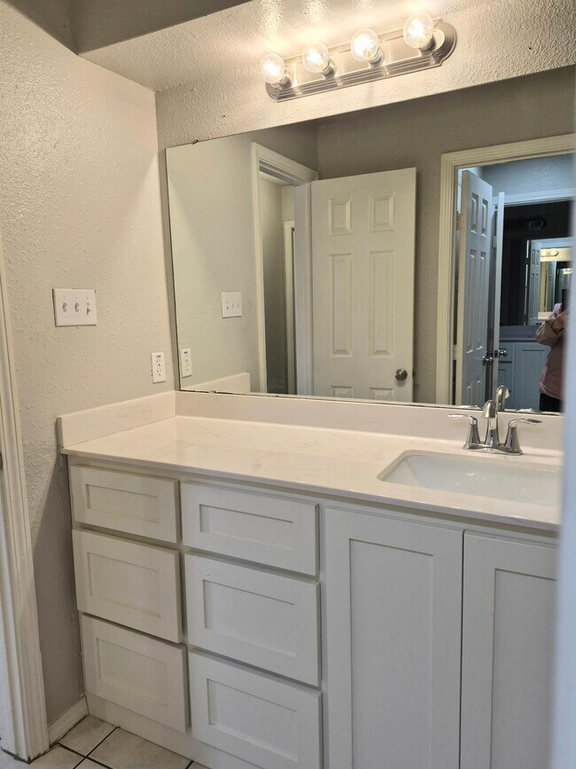 Foto del edificio - 2006 Minnie Dr