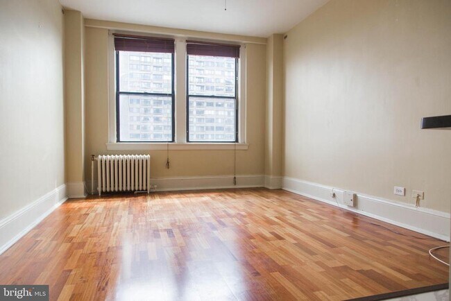 Foto del edificio - 1324 Locust St