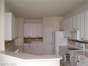 Building Photo - 13860 Avon Park Cir