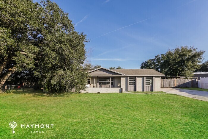 Foto principal - 1234 Durham Dr