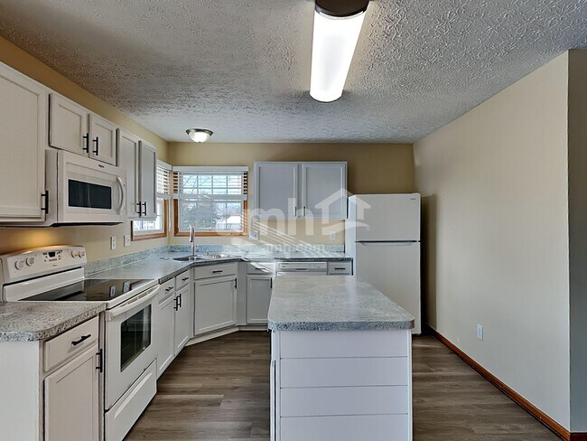 Foto del edificio - 1163 Tarragon Dr