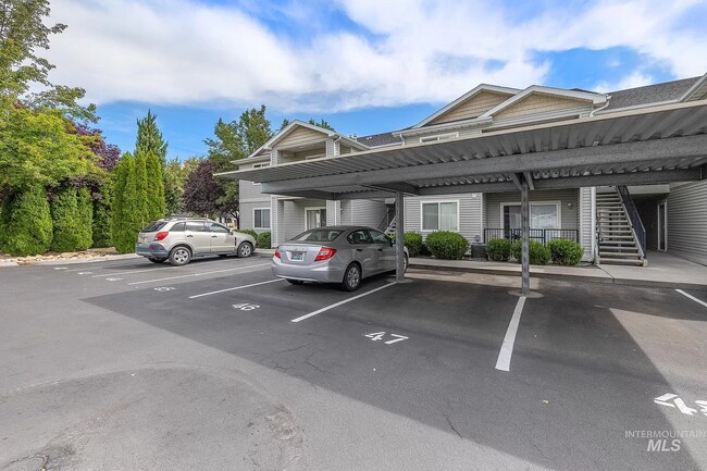 Foto del edificio - 3311 N Lakeharbor Ln