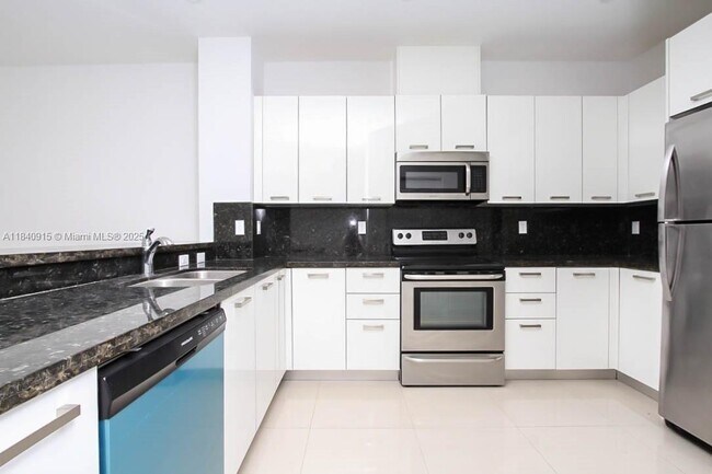Foto del edificio - 15502 SW 10th Ln