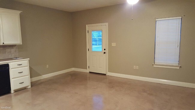 Foto del edificio - 2 br, 1 bath Duplex - 308 Ellender St