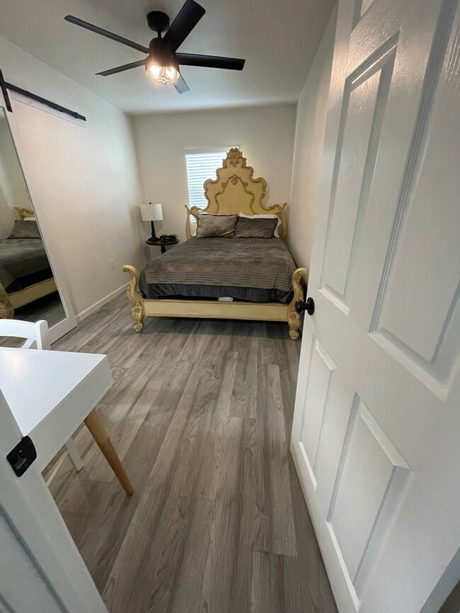 Bedroom - 11221 Southwest Blvd