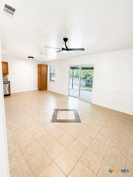 Foto del edificio - 1007 S 29th St
