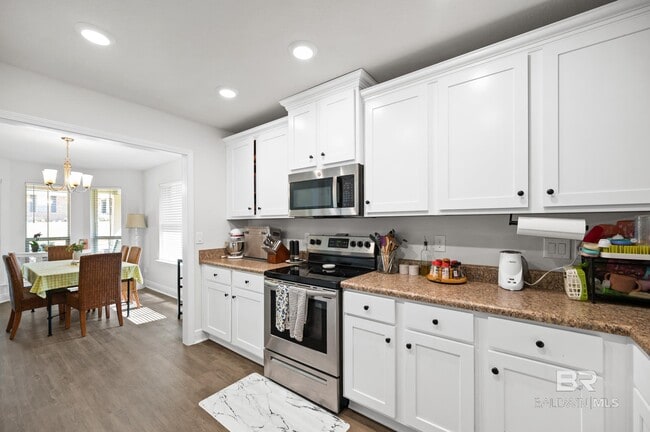 Building Photo - 27461 Elise Ct