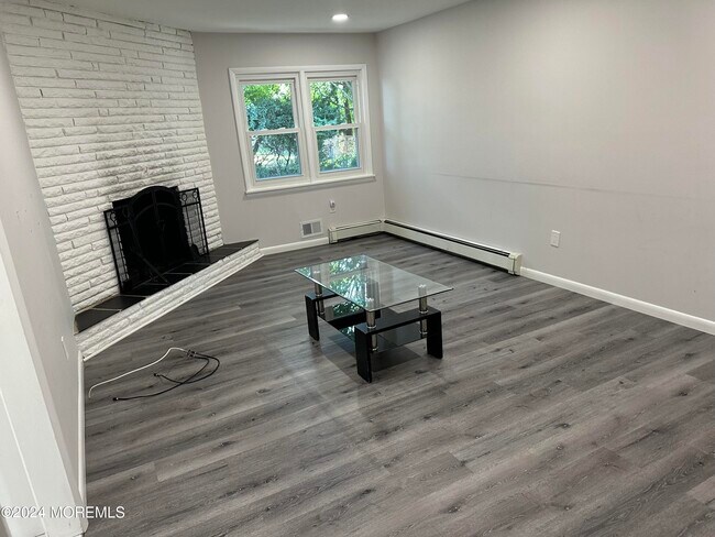 Foto del edificio - 368 Highland Ave