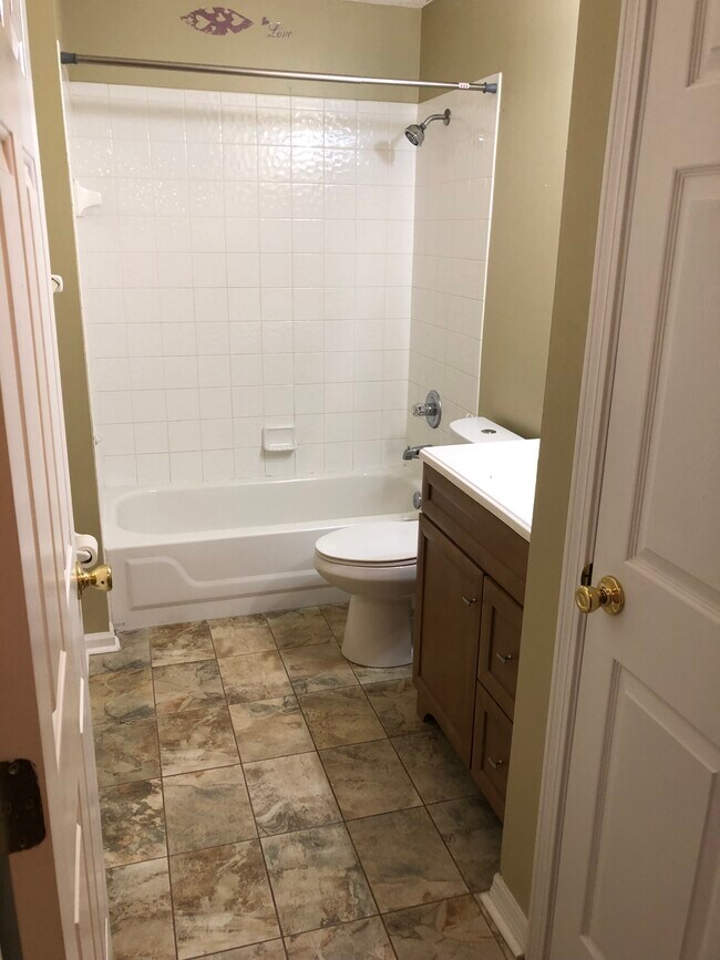 Foto del edificio - 1487 Beecher Ln