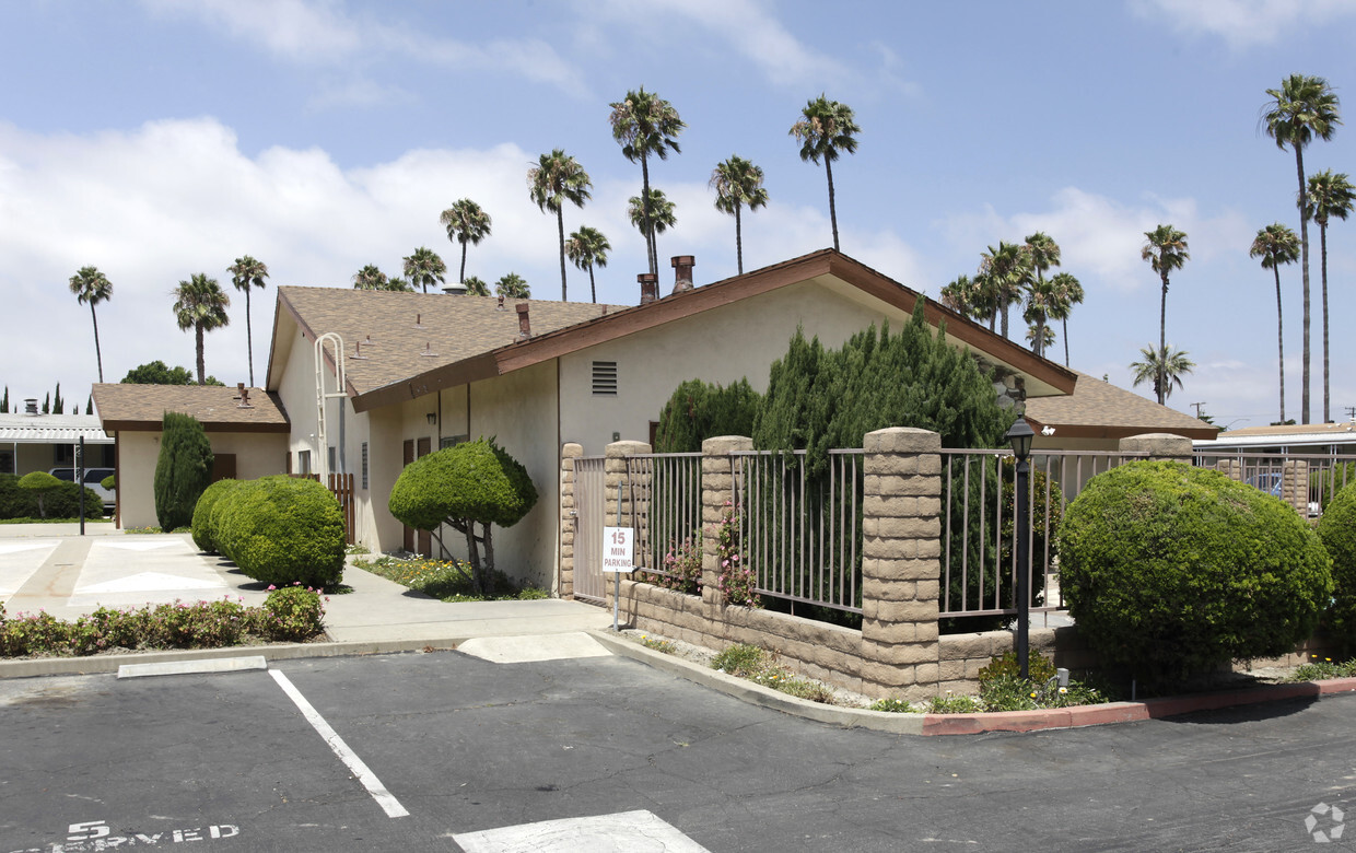 Building Photo - South Grove Mobile Home Estates