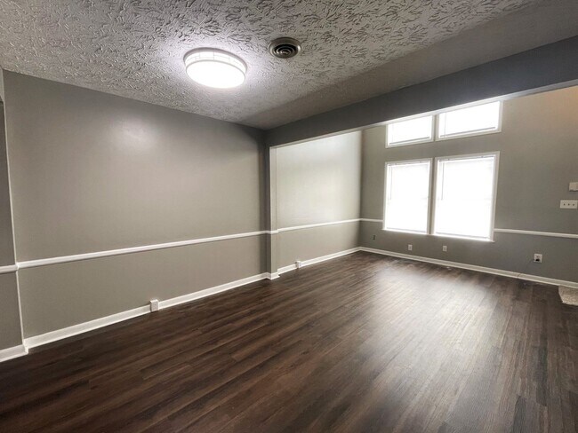 Foto del edificio - Townhome for Rent in West Knoxville-1 Bedroom