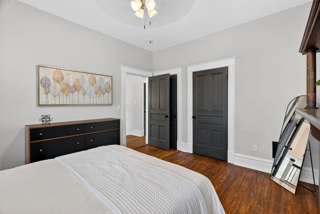 Foto del edificio - 3605 Cambridge Ave