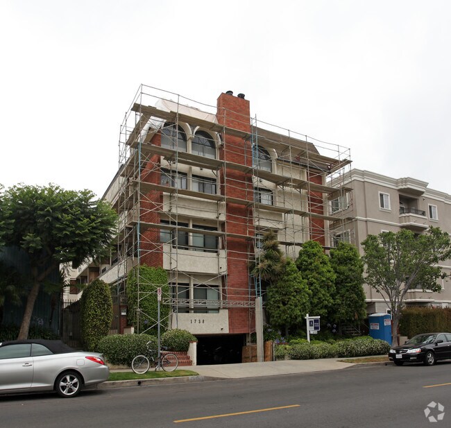 Primary Photo - 1738 Federal Ave