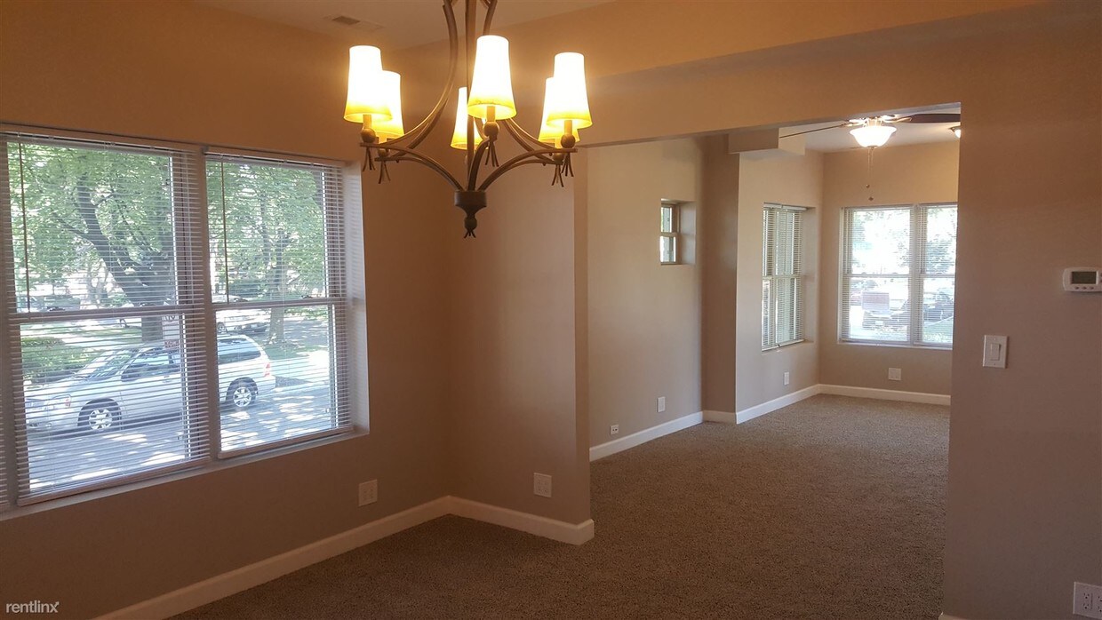 Foto principal - 5357 W Leland Ave