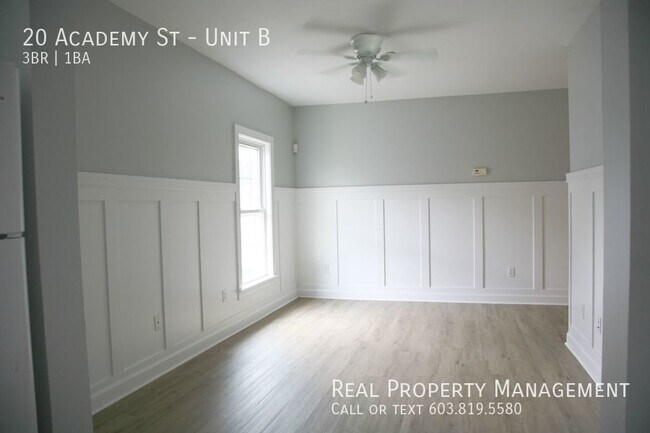 Building Photo - 3 Bed 1 Bath with Private Entrance, Update...