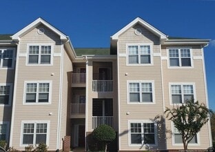 Building Photo - 3346 Harbour Pointe Pl