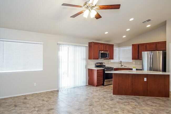 Foto del edificio - 2602 Tropical Sands Ave