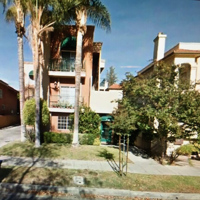 Foto del edificio - 4129 W Hood Ave