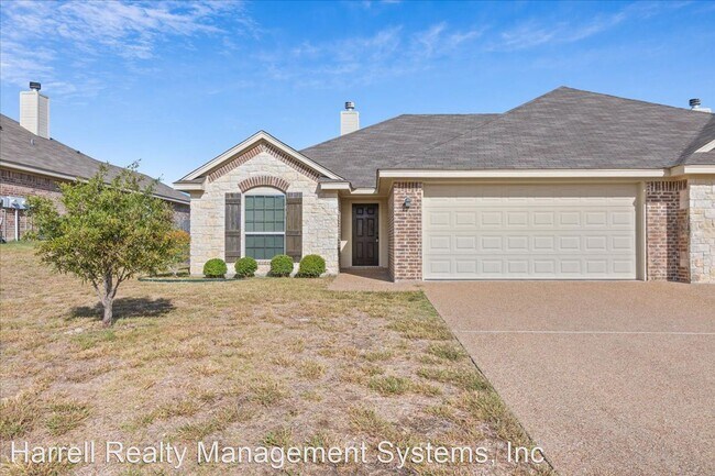 Foto del edificio - 3 br, 2 bath House - 398 Park Place