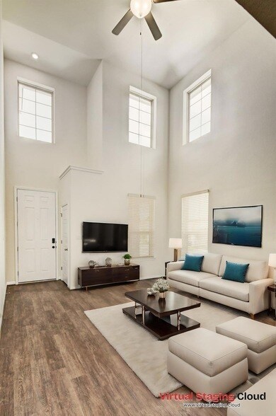 Foto del edificio - 216 Iron Rail Rd