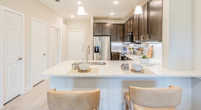 Foto del edificio - Creekside at Grand Prairie