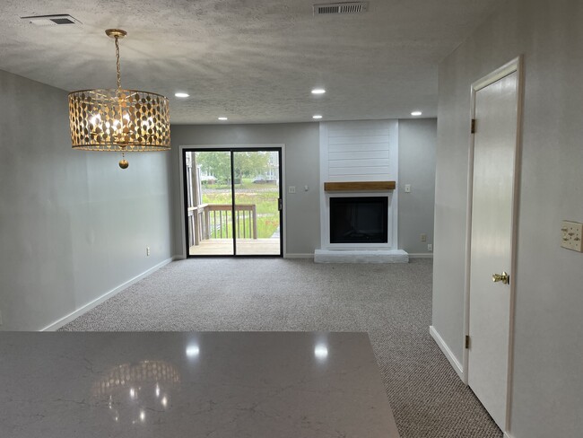 Building Photo - 117B Mallard Cove