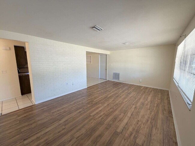 Foto del edificio - New Port Richey Home with Cozy 970 Sq Ft Layout!