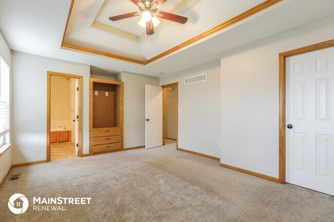 Building Photo - 5501 Crysler Ave