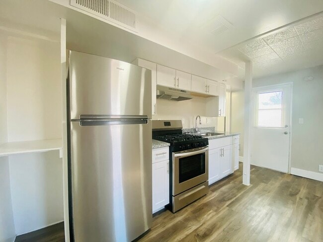 Foto del edificio - 2625 E Copper St