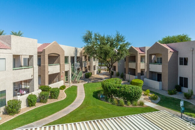 Building Photo - The Township