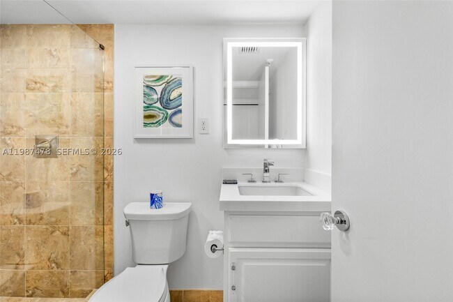 Foto del edificio - 400 N Flagler Dr