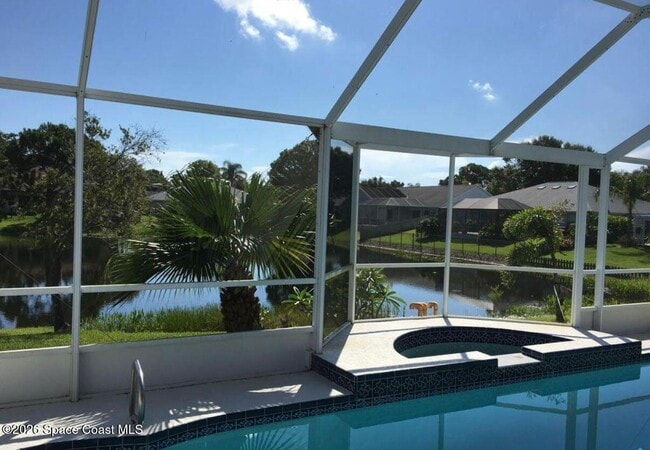 Building Photo - 914 Beryl Dr
