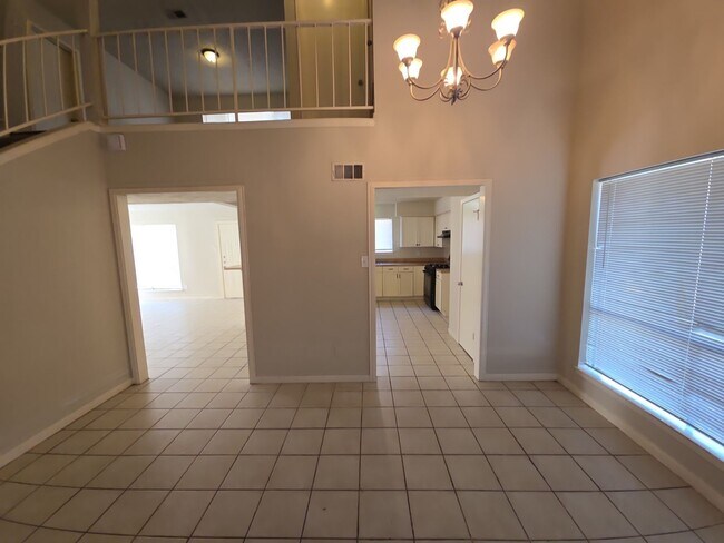 Foto del edificio - 18915 Oak Bower Dr