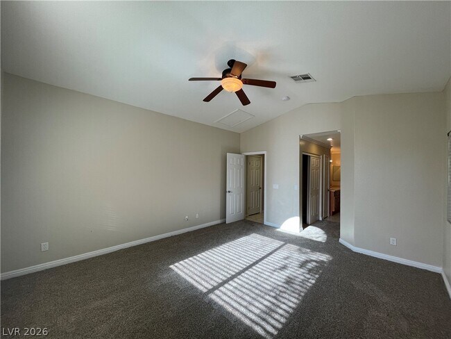 Foto del edificio - 985 Blossom Meadows Pl