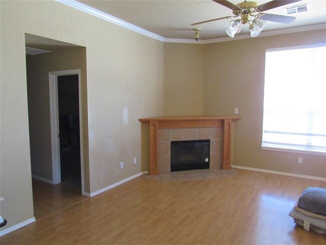 Building Photo - 17600 Gold Dr